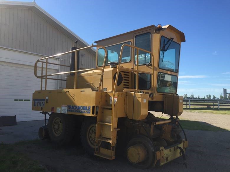 What’s a Railcar Mover? Railcar Movers